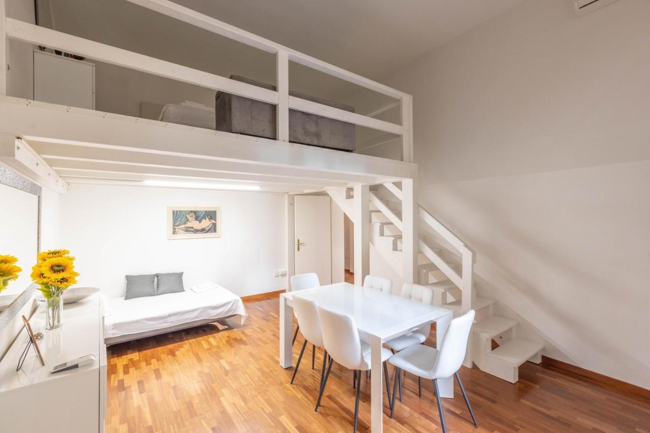 Ubaldini House, Bologna By Short Holidays Exteriör bild